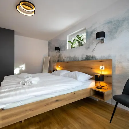 Hisa Zima Holiday home *